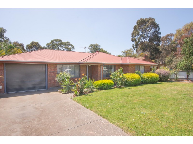11 Kell Street, Willunga SA 5172