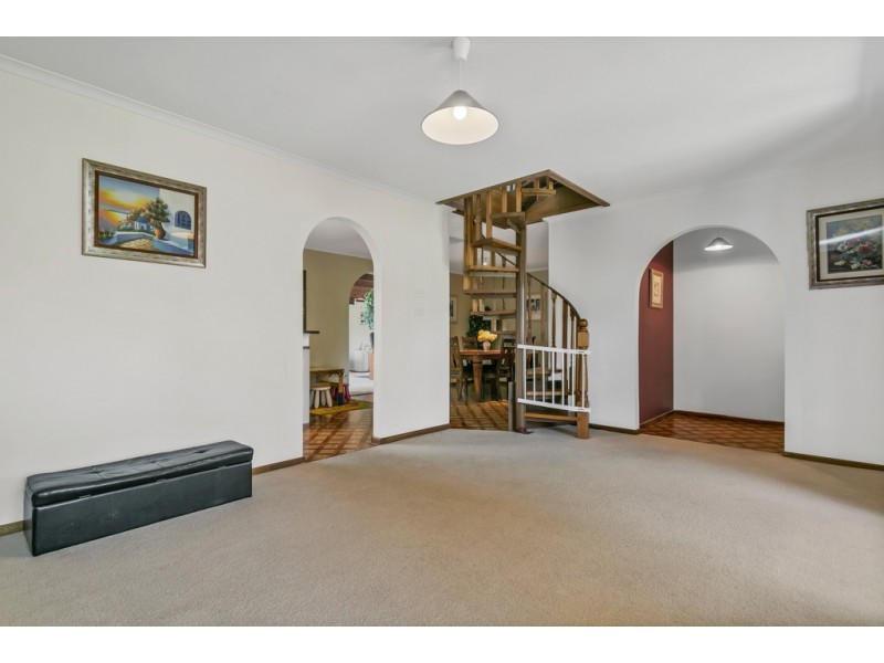 8 Martin Road, Morphett Vale SA 5162