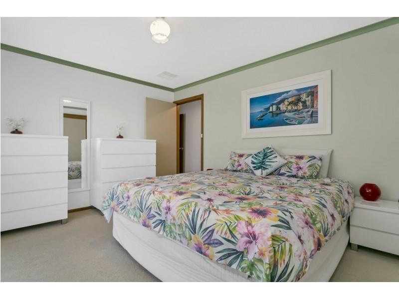 8 Martin Road, Morphett Vale SA 5162