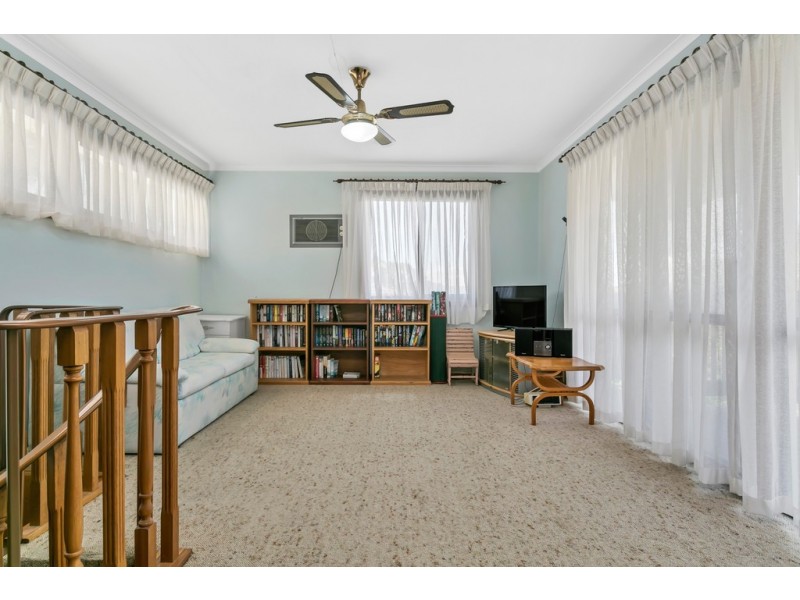 8 Martin Road, Morphett Vale SA 5162