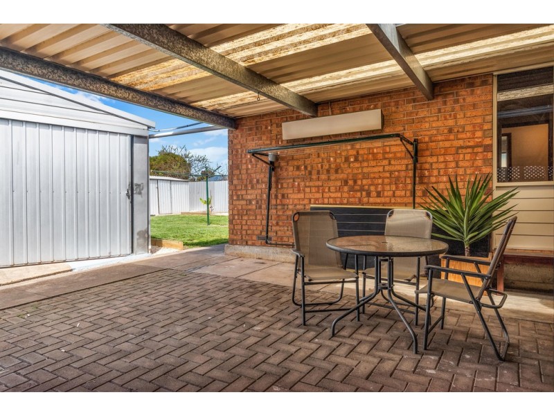 12 Kantalpa Grove, Morphett Vale SA 5162