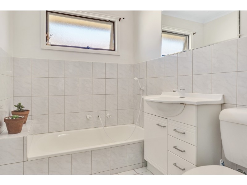 12 Kantalpa Grove, Morphett Vale SA 5162