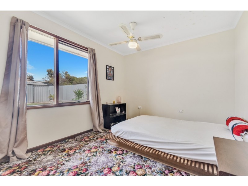 12 Kantalpa Grove, Morphett Vale SA 5162