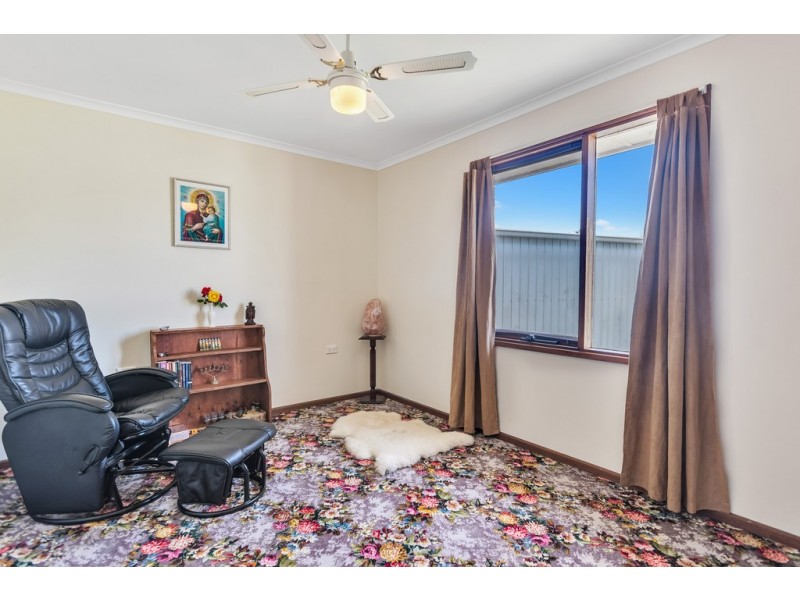 12 Kantalpa Grove, Morphett Vale SA 5162