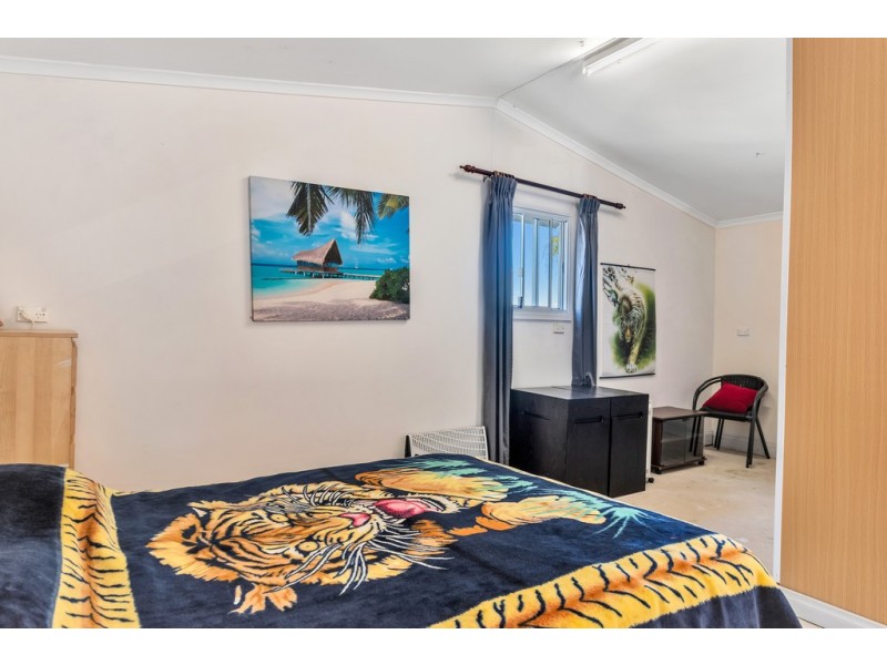 12 Kantalpa Grove, Morphett Vale SA 5162