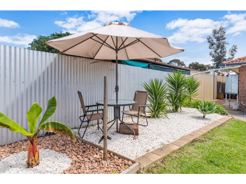 12 Kantalpa Grove, Morphett Vale SA 5162