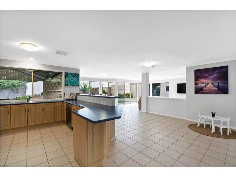 15 George Francis Drive, Mount Compass SA 5210