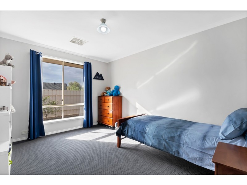 15 George Francis Drive, Mount Compass SA 5210