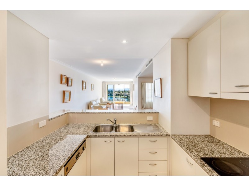 62/3 Holdfast Promenade, Glenelg SA 5045