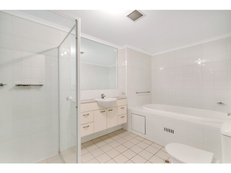 62/3 Holdfast Promenade, Glenelg SA 5045