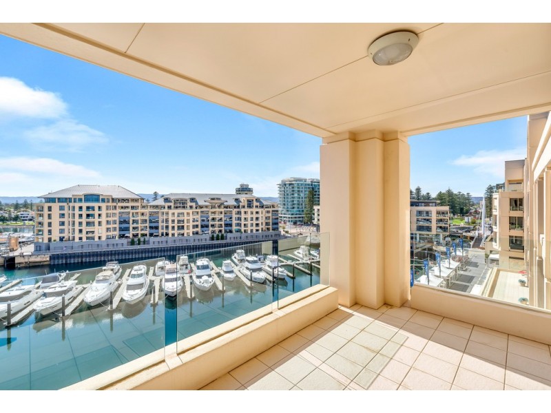 62/3 Holdfast Promenade, Glenelg SA 5045
