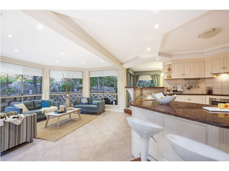 2 Hilderstone Court, Flagstaff Hill SA 5159