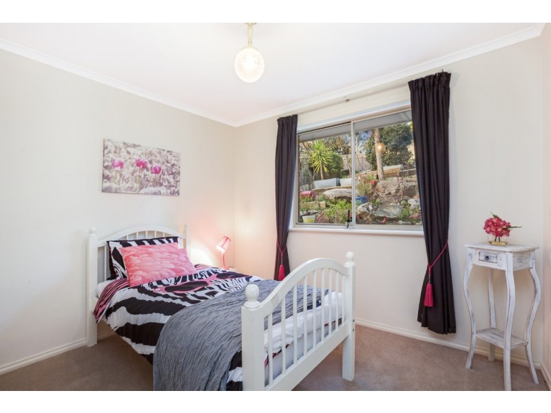 2 Hilderstone Court, Flagstaff Hill SA 5159