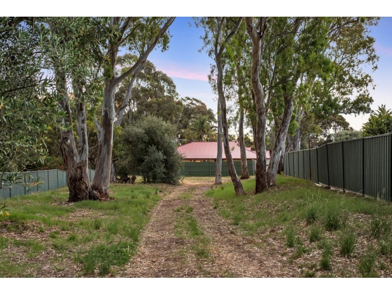 23 New York Road, Aberfoyle Park SA 5159