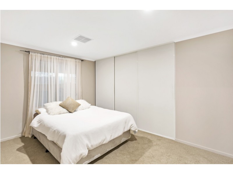 23 New York Road, Aberfoyle Park SA 5159