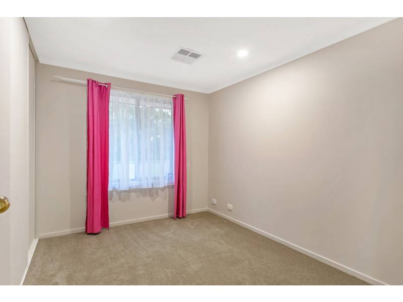 23 New York Road, Aberfoyle Park SA 5159