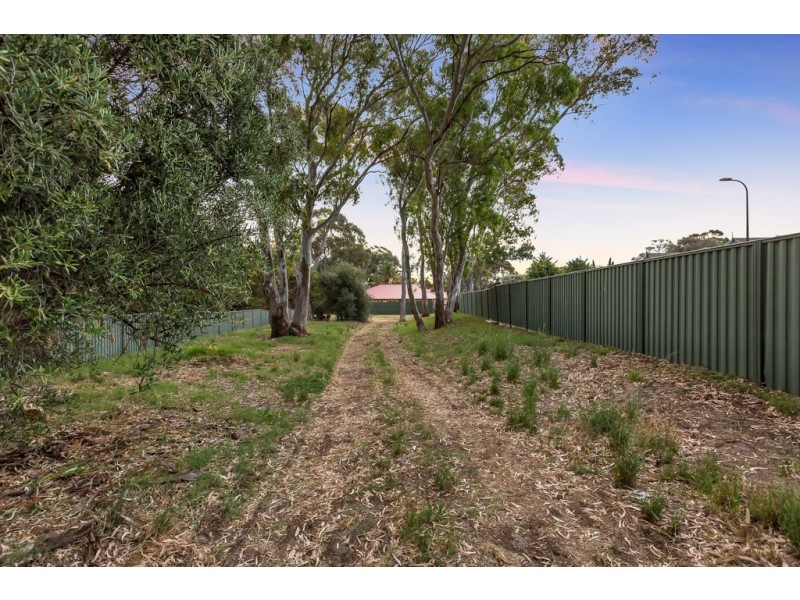 23 New York Road, Aberfoyle Park SA 5159