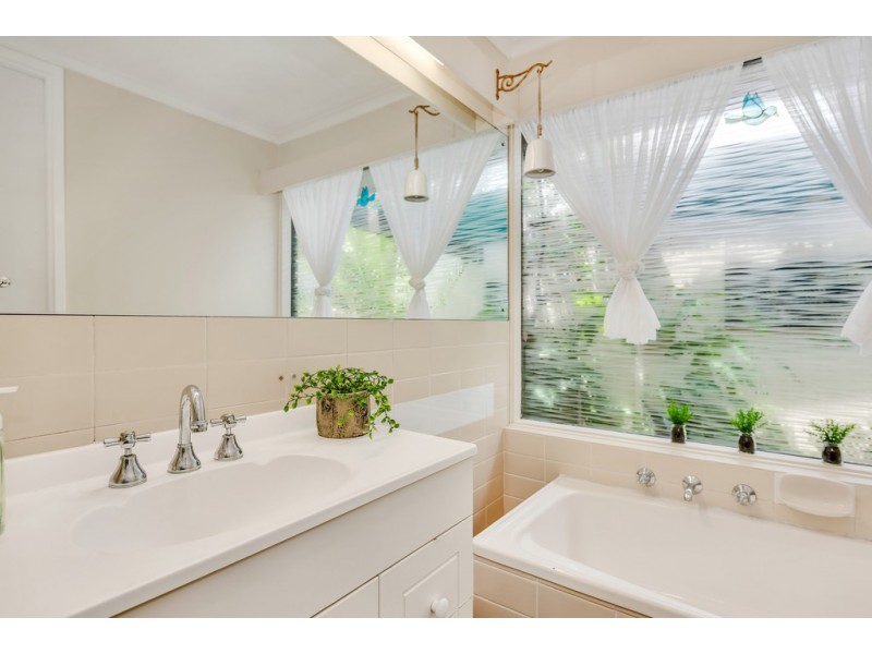 55 Nari Drive, Sheidow Park SA 5158