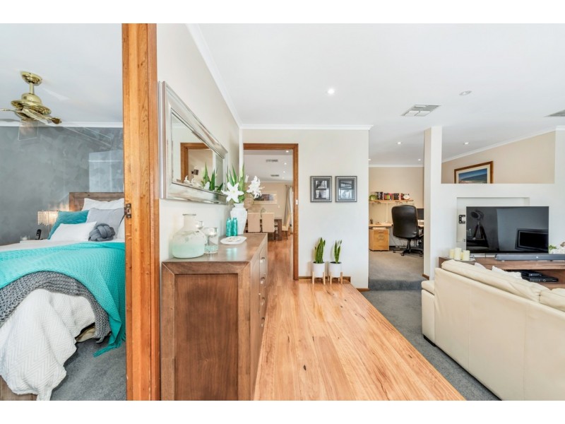 13 Marr Street, Port Noarlunga SA 5167