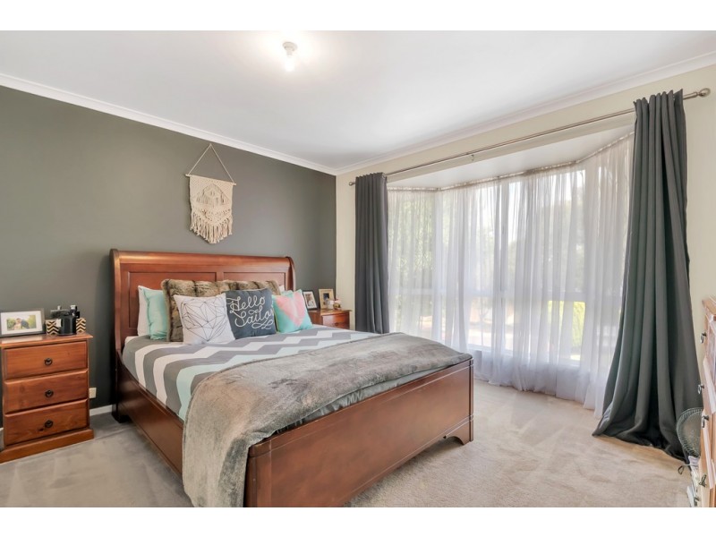 3 Lilac Place, O’halloran Hill SA 5158