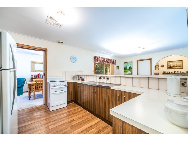 25 Barnett Avenue, St Marys SA 5042