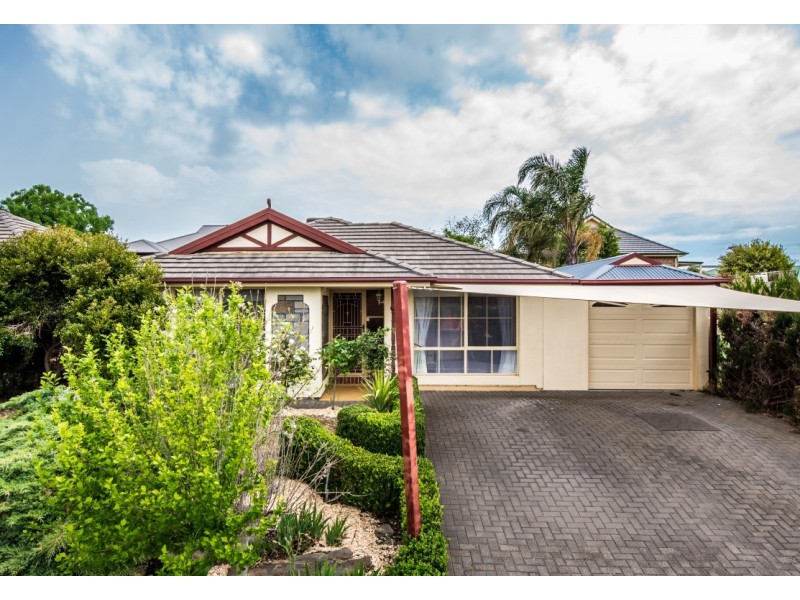 14 Excelsior Grove, Woodcroft SA 5162