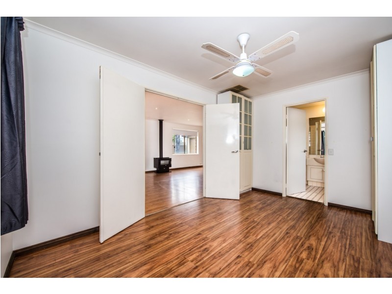 14 Excelsior Grove, Woodcroft SA 5162