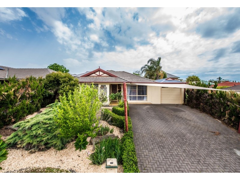 14 Excelsior Grove, Woodcroft SA 5162
