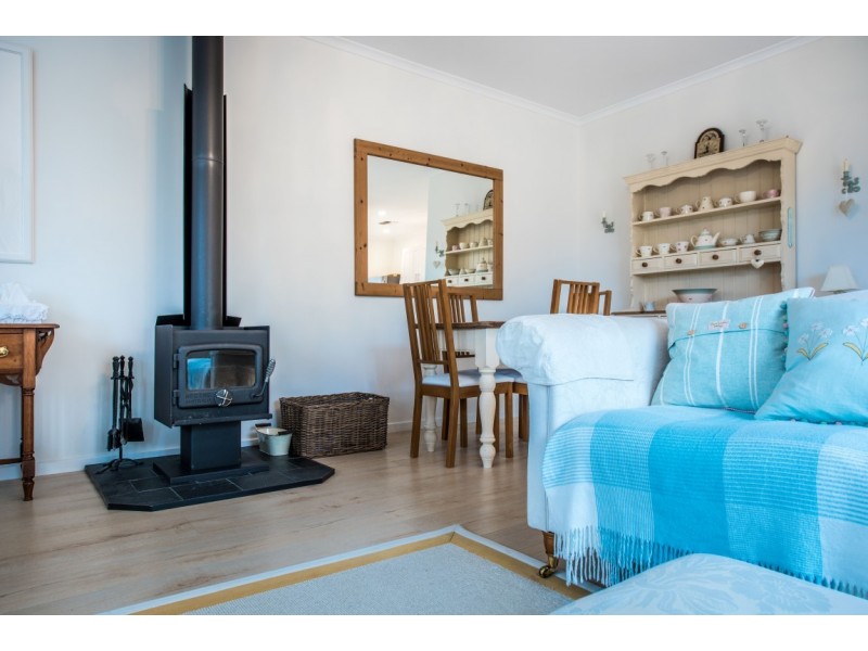 9 Quamby Court, Happy Valley SA 5159