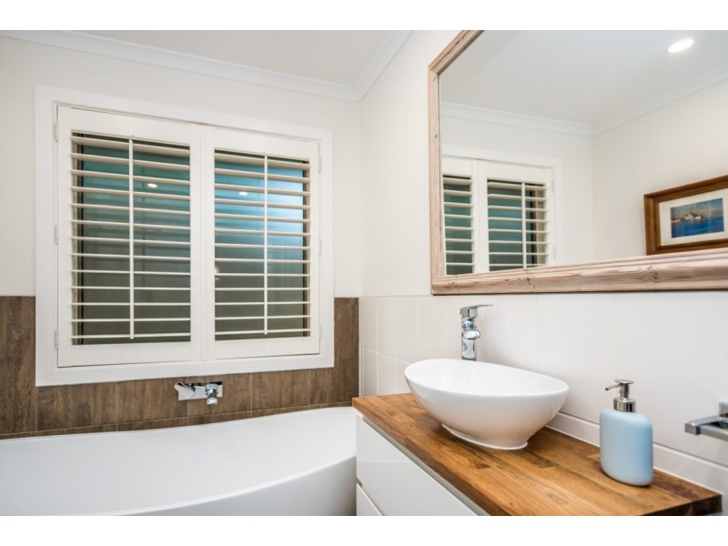 9 Quamby Court, Happy Valley SA 5159