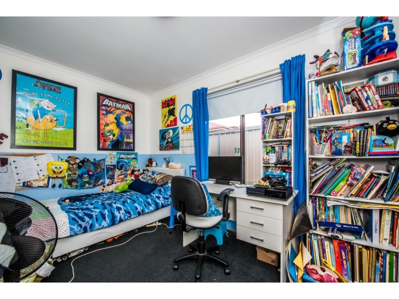 79 Investigator Drive, Woodcroft SA 5162