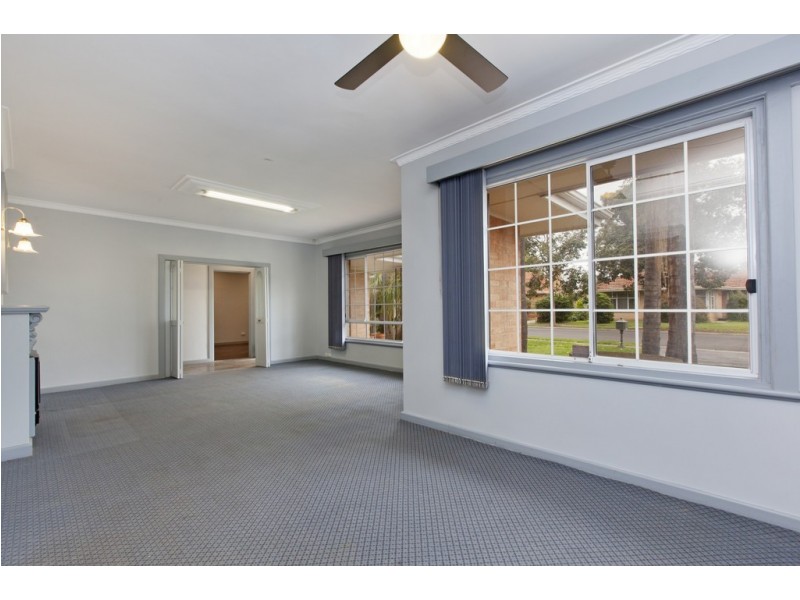 24 Samuel Street, Fulham SA 5024