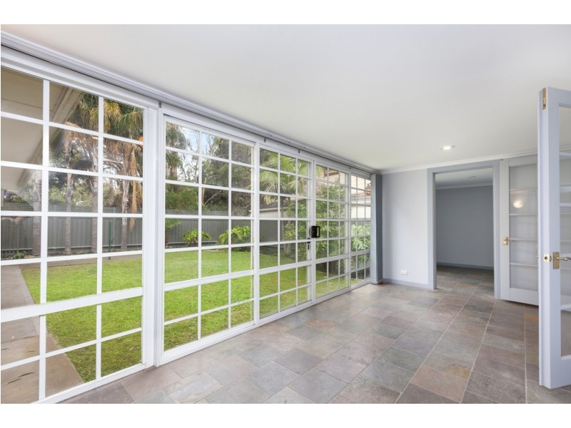 24 Samuel Street, Fulham SA 5024