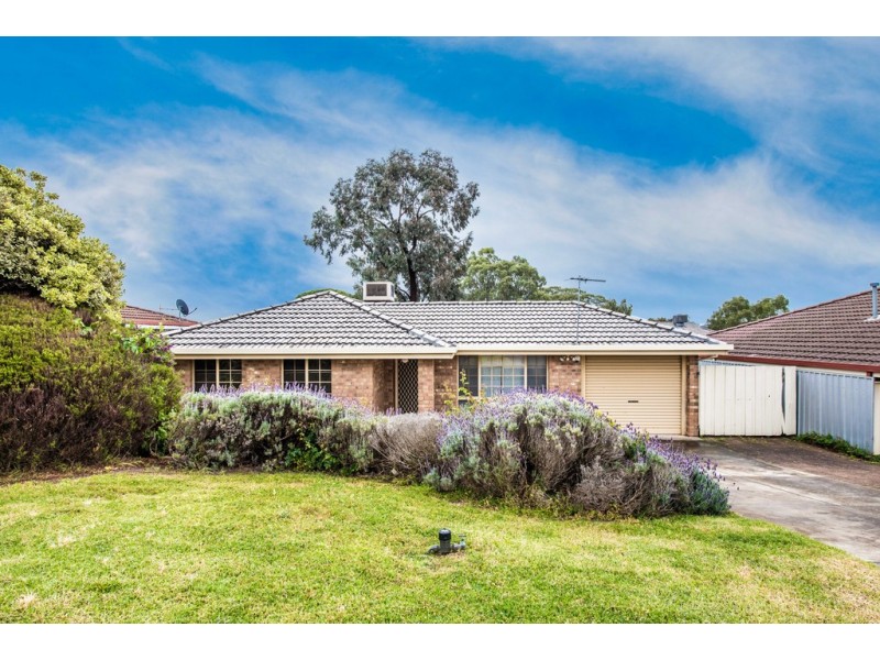 26 Jagger Cres, Woodcroft SA 5162