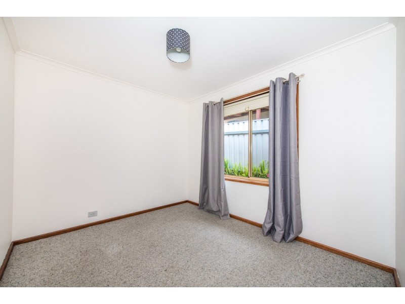 26 Jagger Cres, Woodcroft SA 5162