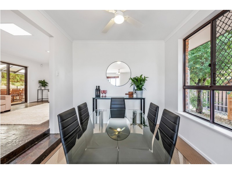 1 Dewvale Road, O’halloran Hill SA 5158