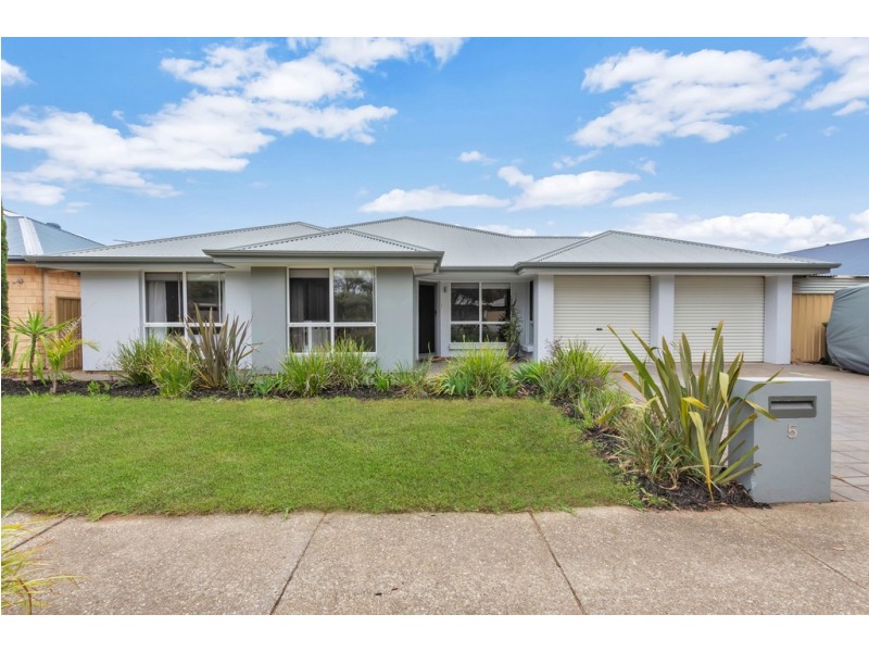 5 Sunday Blvd, Aldinga Beach SA 5173