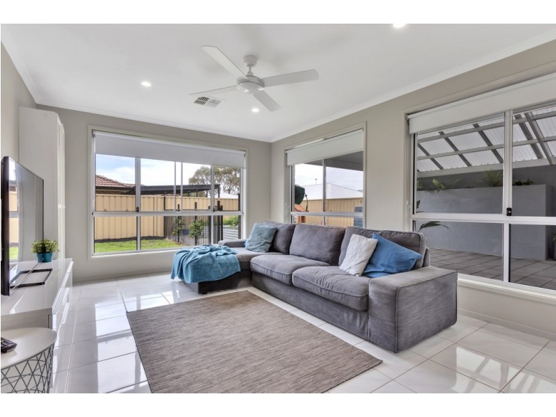 5 Sunday Blvd, Aldinga Beach SA 5173