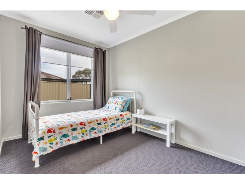 5 Sunday Blvd, Aldinga Beach SA 5173
