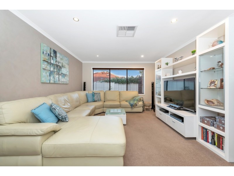 17A Kent Avenue, Seacombe Gardens SA 5047