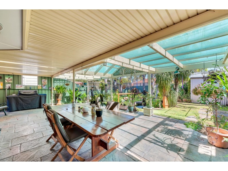 8 Kingston Avenue, Happy Valley SA 5159