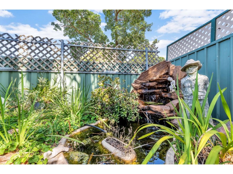 8 Kingston Avenue, Happy Valley SA 5159