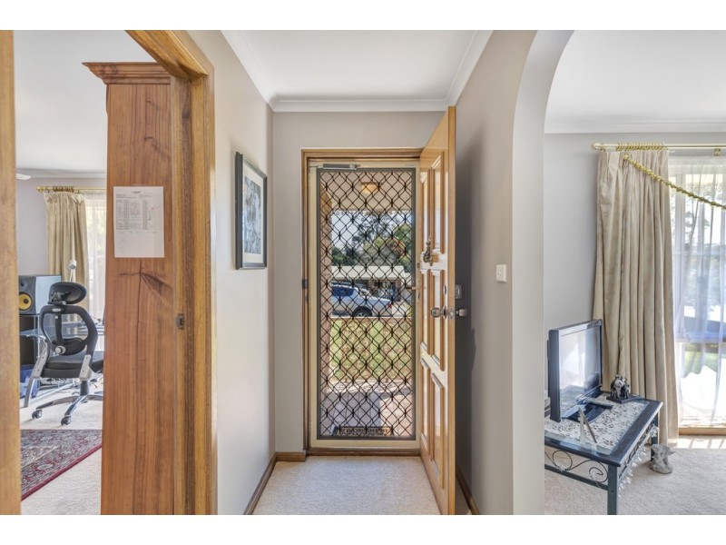 5 Sunvalley Road, O’halloran Hill SA 5158