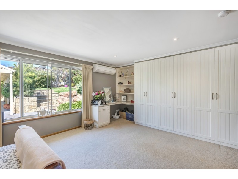 5 Sunvalley Road, O’halloran Hill SA 5158