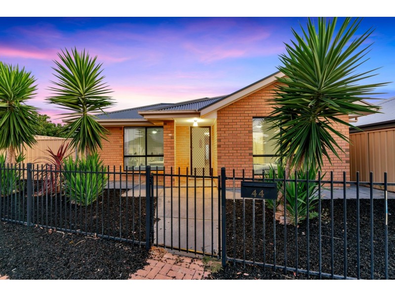 44 South Pacific Drive, Seaford Meadows SA 5169