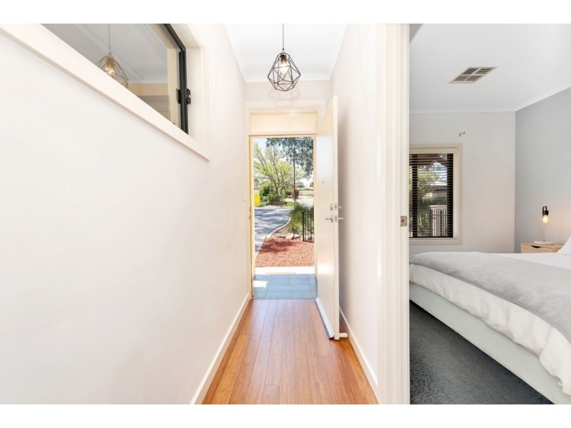 21 Wooldridge Street, Morphett Vale SA 5162