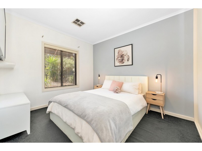 21 Wooldridge Street, Morphett Vale SA 5162