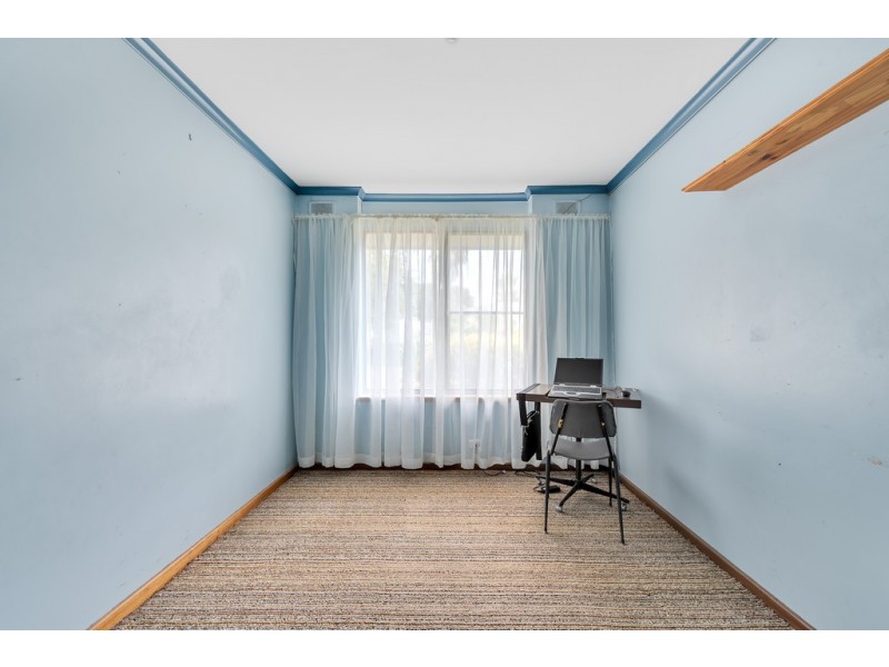 18 Loman Street, Morphett Vale SA 5162