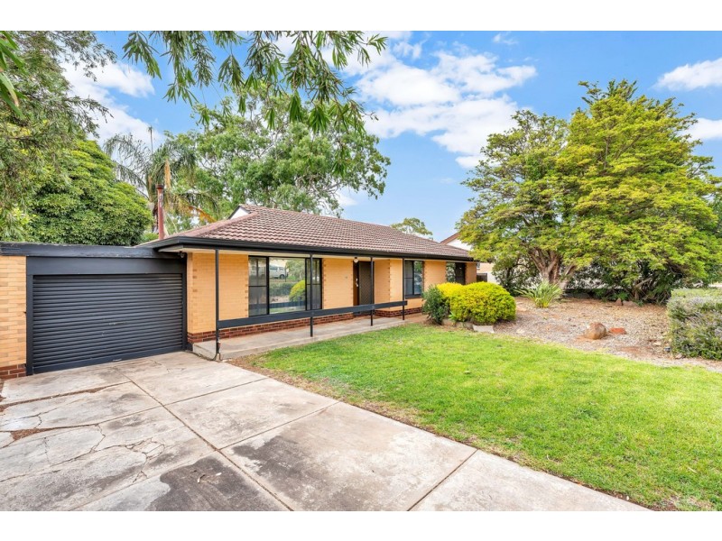 18 Loman Street, Morphett Vale SA 5162