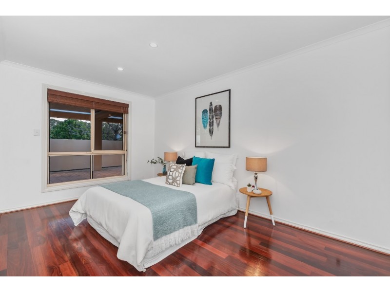 3 Wooding Avenue, Woodcroft SA 5162